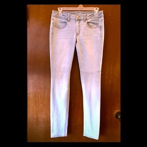 American Eagle Jeggings Sz 6R Like New!